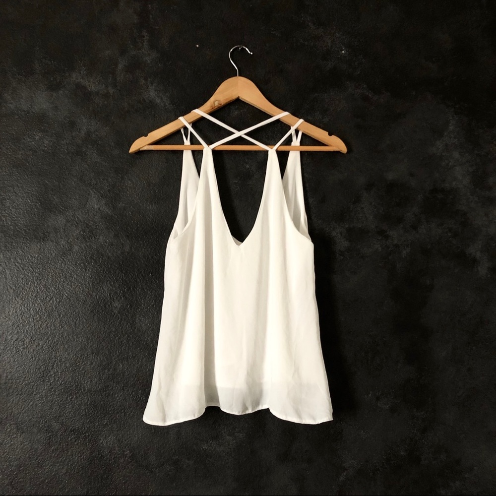 White cami - Picture 2 of 4